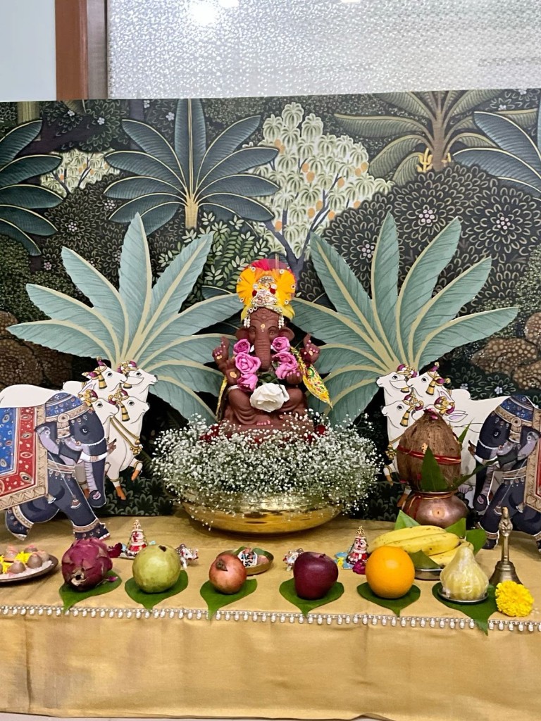Tropical Ganesha Chaturthi Setup